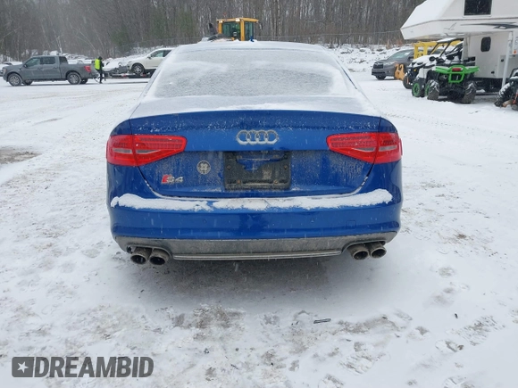 2015 Audi S4 Premium Plus with VIN WAUDGAFLXFA114706, listed as a IAAI auction lot 41265112 with 187,592 mi miles. Bid and sale history available at carsss.com. Image 17.