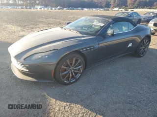 2021 Aston Martin DB11 z VIN SCFRMFCW0MGM10150, wystawiony jako Copart lot #69046124 z przebiegiem 7260 mil mil oraz Szkody całkowita. Historia ofert i sprzedaży dostępna na DreamBid. Obrazek 1.
