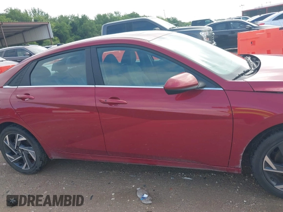 2025 Hyundai Elantra SEL Convenience with VIN KMHLS4DG0SU880288, listed as a IAAI auction lot 42192034 with 13,502 mi miles and . Bid and sale history available at DreamBid. Image 13.