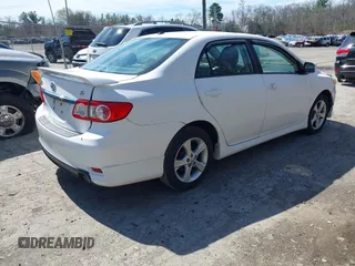 2013 Toyota Corolla L with VIN 2T1BU4EEXDC970586, listed as a IAAI auction lot 41997928 with 402,459 mi miles. Bid and sale history available at carsss.com. Image 4.