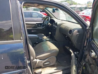 2004 GMC Envoy SLT with VIN 1GKET12S246166691, listed as a IAAI auction lot 42460473 with 219,304 mi miles and . Bid and sale history available at DreamBid. Image 5.