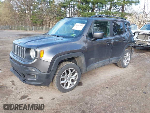 2018 Jeep Renegade Latitude with VIN ZACCJBBB8JPH51136, listed as a IAAI auction lot 42027011 with 65,252 mi miles and . Bid and sale history available at carsss.com. Image 17.