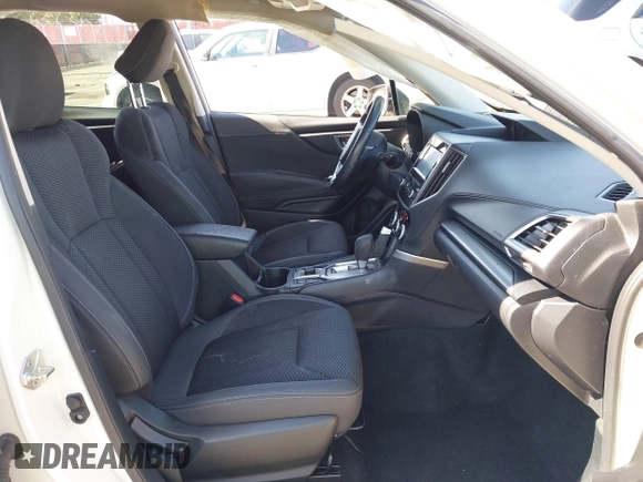 2020 Subaru Forester Premium with VIN JF2SKAJC8LH569025, listed as a IAAI auction lot 42471901 with 89,458 mi miles and . Bid and sale history available at DreamBid. Image 5.