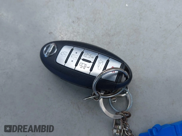 2014 Nissan Quest S with VIN JN8AE2KP7E9100163, listed as a IAAI auction lot 42235765 with 134,016 mi miles and . Bid and sale history available at DreamBid. Image 11.