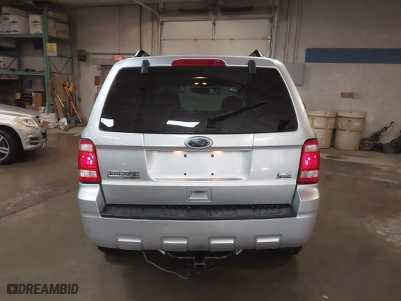 2010 Ford Escape XLT with VIN 1FMCU0DG5AKB02811, listed as a IAAI auction lot 41749335 with 103,071 mi miles. Bid and sale history available at carsss.com. Image 16.