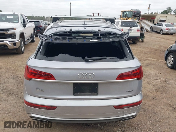 2024 Audi Q5 S line Premium Plus with VIN WA1EAAFY0R2083723, listed as a IAAI auction lot 41746336 with 24,190 mi miles. Bid and sale history available at carsss.com. Image 6.