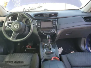 2017 Nissan Rogue SV z VIN KNMAT2MV5HP523286, wystawiony jako Copart lot #74180553 z przebiegiem 112 533 mil mil oraz Szkoda całkowita • Salvage title. Historia ofert i sprzedaży dostępna na DreamBid. Obrazek 8.