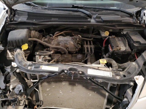 2010 Dodge Grand Caravan SXT with VIN 2D4RN5D19AR409665, listed as a Copart auction lot 46676445 with 174,063 mi miles and Salvage Title. Bid and sale history available at DreamBid. Image 13.