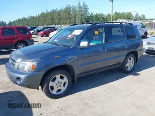 2005 Toyota Highlander z VIN JTEEP21A850092756, wystawiony jako IAAI lot #42336538 z przebiegiem 216 608 mil mil oraz . Historia ofert i sprzedaży dostępna na DreamBid. Obrazek 2.