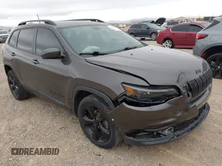 2020 Jeep Cherokee Latitude Plus with VIN 1C4PJLLB2LD570914, listed as a IAAI auction lot 40933764 with 49,886 mi miles. Bid and sale history available at carsss.com. Image 1.