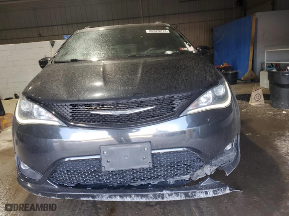 2018 Chrysler Pacifica Touring L with VIN 2C4RC1BG8JR357447, listed as a Copart auction lot 86329274 with 76,412 mi miles and Salvage Title. Bid and sale history available at carsss.com. Image 5.
