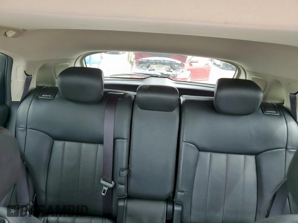 2017 Infiniti QX70 z VIN JN8CS1MU7HM141618, wystawiony jako Copart lot #59794075 z przebiegiem 114 272 mil mil oraz Szkoda całkowita • Salvage title. Historia ofert i sprzedaży dostępna na DreamBid. Obrazek 10.
