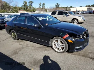 2013 Mercedes-Benz E 350 Luxury with VIN WDDHF8JB3DA700794, listed as a Copart auction lot 49775705 with 166,891 mi miles and Salvage Title. Bid and sale history available at DreamBid. Image 4.