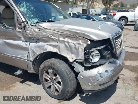 2004 Ford F-150 XLT with VIN 1FTPW14524KD13974, listed as a IAAI auction lot 42054083 with 282,090 mi miles and . Bid and sale history available at DreamBid. Image 6.
