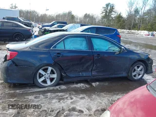 2014 Toyota Camry L with VIN 4T1BF1FKXEU345666, listed as a IAAI auction lot 41651318 with 126,130 mi miles. Bid and sale history available at carsss.com. Image 14.