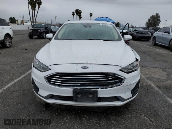 2020 Ford Fusion SE with VIN 3FA6P0LU8LR266753, listed as a Copart auction lot 52341535 with 70,551 mi miles and Salvage title. Bid and sale history available at DreamBid. Image 5.