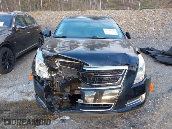 2017 Cadillac XTS Luxury with VIN 2G61M5S30H9159277, listed as a IAAI auction lot 41225371 with 125,523 mi miles. Bid and sale history available at carsss.com. Image 13.