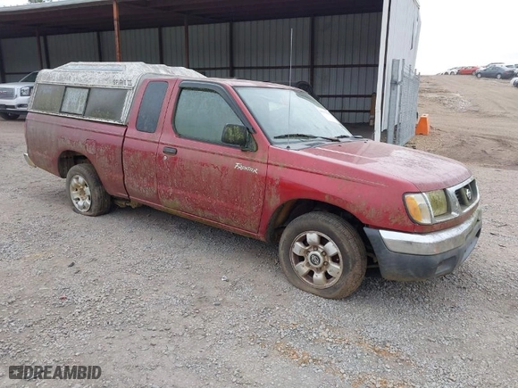 2000 Nissan Frontier 2WD XE with VIN 1N6DD26S5YC406664, listed as a IAAI auction lot 41530423 with 259,037 mi miles. Bid and sale history available at carsss.com. Image 1.