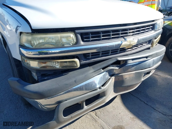 2001 Chevrolet Silverado 1500 LT with VIN 2GCEC19T511137148, listed as a IAAI auction lot 41831691 with 312,233 mi miles. Bid and sale history available at carsss.com. Image 12.