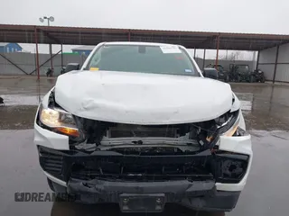 2022 Chevrolet Colorado 2WD Work Truck with VIN 1GCGSBEN7N1330924, listed as a IAAI auction lot 41592191 with 33,885 mi miles. Bid and sale history available at carsss.com. Image 13.