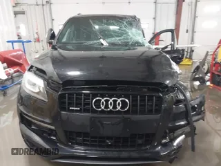 2015 Audi Q7 3.0L TDI Prestige with VIN WA1WMAFE5FD016231, listed as a IAAI auction lot 41221219 with 108,632 mi miles. Bid and sale history available at carsss.com. Image 13.