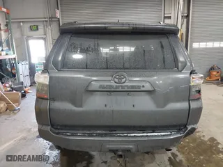 2019 Toyota 4Runner SR5 with VIN JTEZU5JRXK5192308, listed as a IAAI auction lot 41327678 with 127,320 mi miles. Bid and sale history available at carsss.com. Image 17.