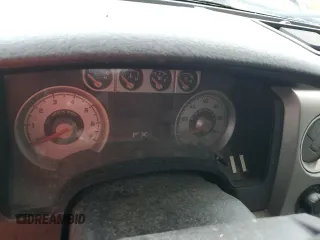 2010 Ford F-150 XL с VIN 1FTFW1EV3AFC90171, выставлен на аукционе Copart как лот 59862435 с пробегом Не указан миль и На запчасти • Non repairable. История ставок и продаж доступна на DreamBid. Изображение 9.