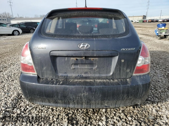 2011 Hyundai Accent GS z VIN KMHCM3AC3BU191853, wystawiony jako Copart lot #42693495 z przebiegiem Nie podano mil oraz Szkoda całkowita • Salvage title. Historia ofert i sprzedaży dostępna na DreamBid. Obrazek 6.