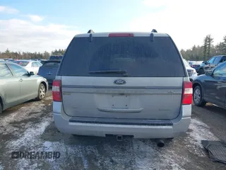 2015 Ford Expedition Max XLT z VIN 1FMJK1JT0FEF44003, wystawiony jako IAAI lot #41343360 z przebiegiem 155 586 mil mil oraz . Historia ofert i sprzedaży dostępna na DreamBid. Obrazek 17.