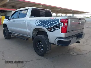 2022 Chevrolet Silverado 1500 RST with VIN 3GCUDEEDXNG513368, listed as a IAAI auction lot 42055056 with 25,630 mi miles and . Bid and sale history available at DreamBid. Image 3.