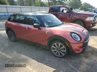 2024 MINI Clubman Cooper S with VIN WMWXJ1C00R2U48542, listed as a Copart auction lot 72039094 with 9,044 mi miles and Salvage Title. Bid and sale history available at carsss.com. Image 4.