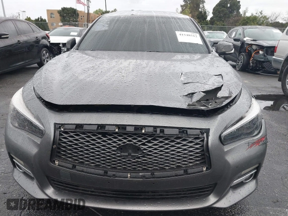 2014 Infiniti Q50 with VIN JN1BV7AP5EM688434, listed as a IAAI auction lot 41548512 with 110,846 mi miles. Bid and sale history available at carsss.com. Image 12.
