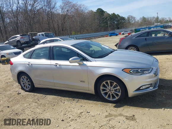 2017 Ford Fusion SE with VIN 3FA6P0PU9HR275687, listed as a IAAI auction lot 41839059 with 119,829 mi miles and . Bid and sale history available at carsss.com. Image 13.