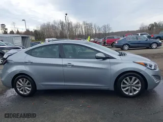 2016 Hyundai Elantra SE with VIN 5NPDH4AE1GH772113, listed as a IAAI auction lot 41650989 with 100,634 mi miles. Bid and sale history available at carsss.com. Image 13.