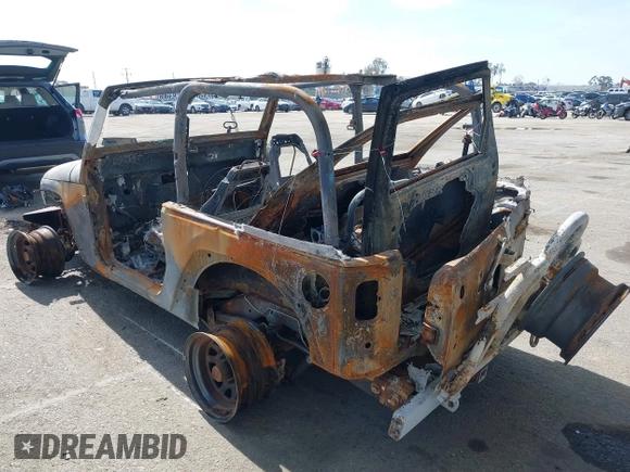 2009 Jeep Wrangler X with VIN 1J4FA24199L759273, listed as a IAAI auction lot 41472498 with Not Provided miles and . Bid and sale history available at DreamBid. Image 3.