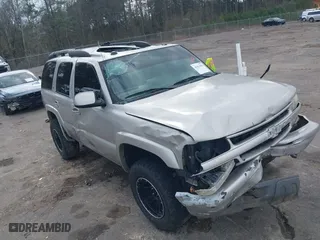 2005 Chevrolet Tahoe Z71 with VIN 1GNEK13T05R246648, listed as a IAAI auction lot 41483045 with 312,536 mi miles. Bid and sale history available at carsss.com. Image 6.