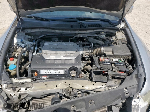 2012 Honda Accord EX-L z VIN 1HGCP3F80CA015122, wystawiony jako Copart lot #58347255 z przebiegiem 146 070 mil mil oraz Szkoda całkowita • Salvage title. Historia ofert i sprzedaży dostępna na DreamBid. Obrazek 11.