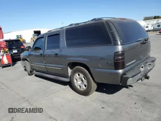 2002 Chevrolet Suburban LT with VIN 3GNEC16T62G229826, listed as a Copart auction lot 76776004 with 285,702 mi miles and Salvage Title. Bid and sale history available at carsss.com. Image 2.