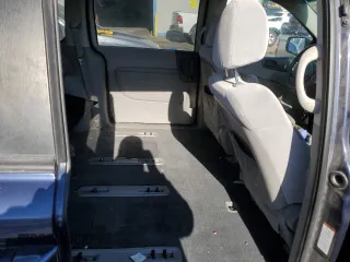 2008 Kia Sedona LX with VIN KNDMB233286198845, listed as a Copart auction lot 65081444 with 96,161 mi miles and Salvage Title. Bid and sale history available at carsss.com. Image 12.