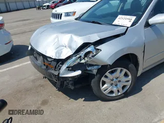 2012 Nissan Altima 2.5 with VIN 1N4AL2APXCN465594, listed as a IAAI auction lot 42124588 with 142,674 mi miles and . Bid and sale history available at DreamBid. Image 6.