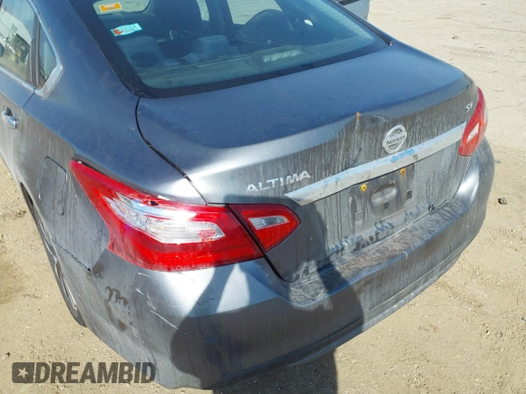 2016 Nissan Altima 2.5 S with VIN 1N4AL3AP5GC203067, listed as a IAAI auction lot 41774952 with 97,678 mi miles. Bid and sale history available at carsss.com. Image 6.