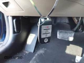 2015 Kia Forte EX with VIN KNAFZ4A85F5307314, listed as a IAAI auction lot 41672202 with 116,890 mi miles. Bid and sale history available at carsss.com. Image 11.
