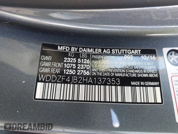 2017 Mercedes-Benz E-Class E 300 Luxury with VIN WDDZF4JB2HA137353, listed as a IAAI auction lot 40830208 with 1 mi miles. Bid and sale history available at carsss.com. Image 9.