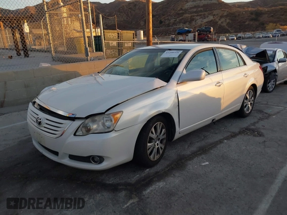 2008 Toyota Avalon XL with VIN 4T1BK36B38U272121, listed as a IAAI auction lot 41200326 with 138,260 mi miles. Bid and sale history available at carsss.com. Image 17.