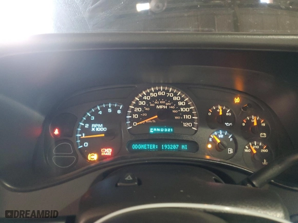 2005 Chevrolet Tahoe Z71 with VIN 1GNEK13T65R273062, listed as a Copart auction lot 81845244 with 193,207 mi miles and Salvage Title. Bid and sale history available at carsss.com. Image 9.