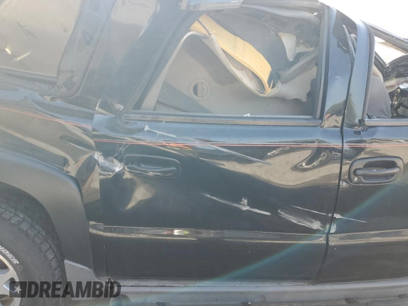 2002 Chevrolet Suburban Z71 with VIN 3GNFK16Z72G243083, listed as a Copart auction lot 54142235 with Not provided miles and Non repairable. Bid and sale history available at DreamBid. Image 11.