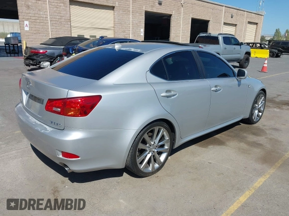 2006 Lexus IS 350 z VIN JTHBE262065007832, wystawiony jako IAAI lot #42632337 z przebiegiem 263 866 mil mil oraz . Historia ofert i sprzedaży dostępna na DreamBid. Obrazek 4.