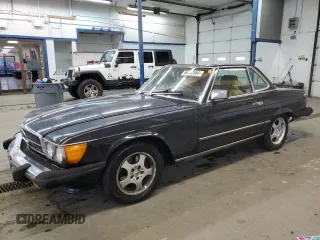 1988 Mercedes-Benz 560 SL with VIN WDBBA48D0JA081290, listed as a Copart auction lot 86202584 with 182,564 mi miles and Clean Title. Bid and sale history available at DreamBid. Image 1.
