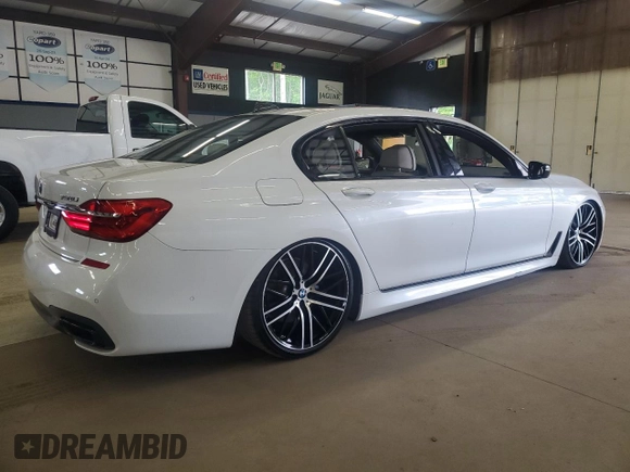 2018 BMW 7 Series ALPINA B7 xDrive z VIN WBA7F2C51JG424647, wystawiony jako Copart lot #58987985 z przebiegiem Nie podano mil oraz Czysty tytuł • Clean title. Historia ofert i sprzedaży dostępna na DreamBid. Obrazek 3.