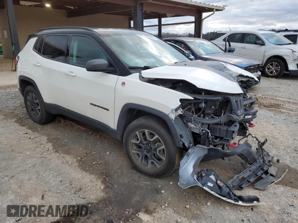 2019 Jeep Compass Trailhawk z VIN 3C4NJDDB4KT740047, wystawiony jako Copart lot #86834404 z przebiegiem 108 201 mil mil oraz Szkoda całkowita • Salvage title. Historia ofert i sprzedaży dostępna na DreamBid. Obrazek 4.